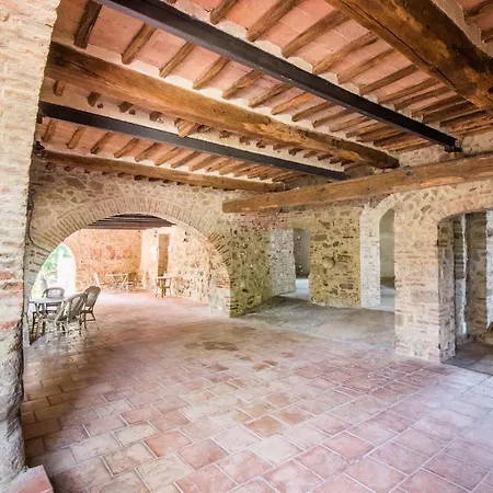 Materno 4 * Radicondoli
